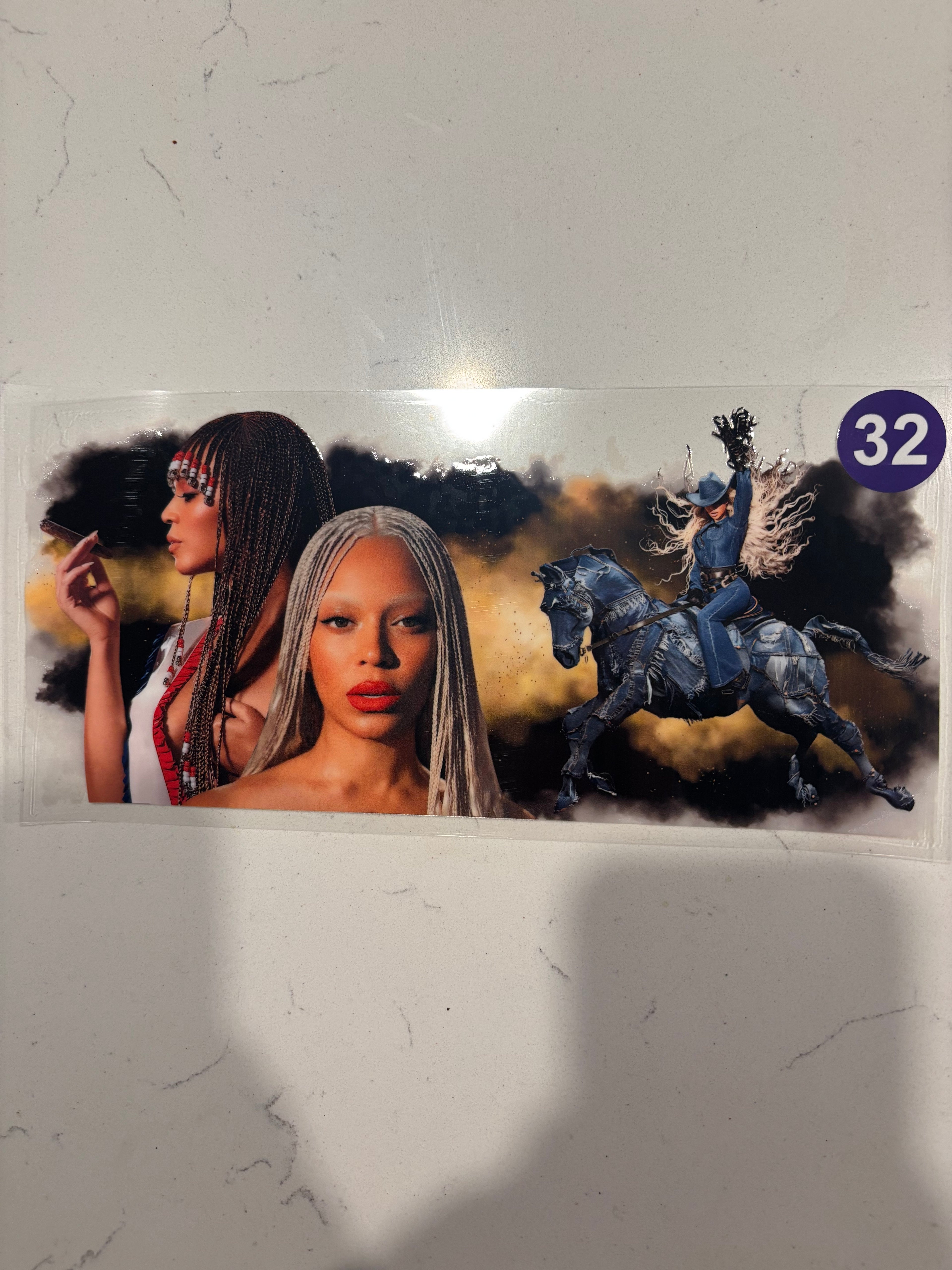Decal 32