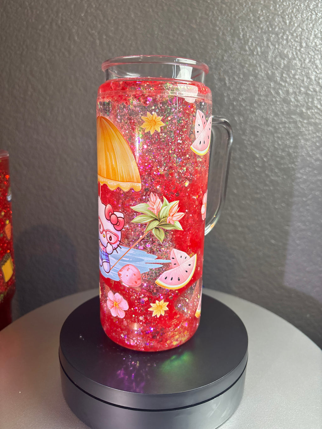 Hello Kitty Summer Snow Globe 20 oz